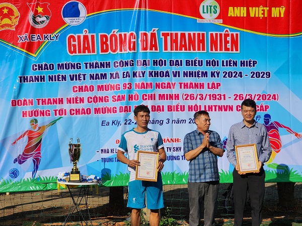 BONG DA TN 7